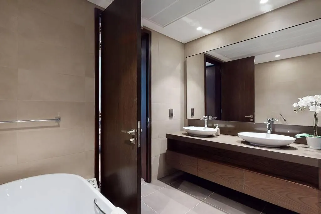 Beautiful Getaway Dubai Marina Apartment United Arab Emirates